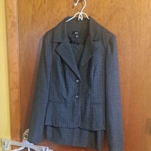 BCX Blazer with Skirt Set Size Medium Blazer Size 5 Skirt